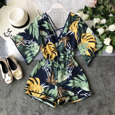 

Bohemia Style Women Fashion Floral Printed Chiffon Wide Leg Short Jumpsuits