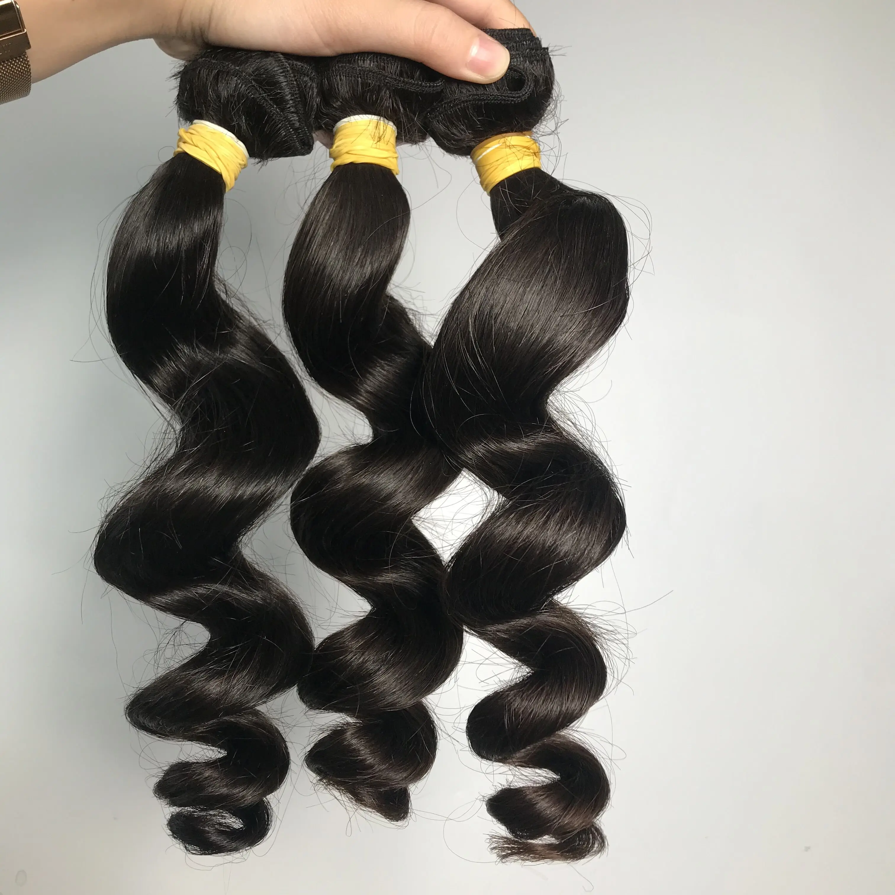 

Human hair extension loose wave virgin hair bundles for black women top quality wholesale hair vendor, Natural color