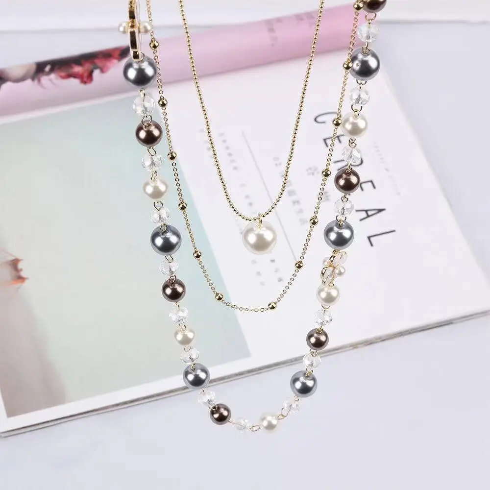 

European and American fashion chain long paragraph autumn and winter multilayer Pearl petal sweater chain, White, gray white