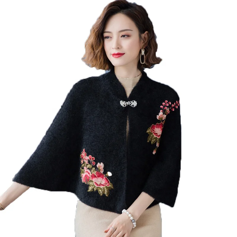 

Hot Wholesale Warm Short Cape Shawl Knitted Fur Flower Type High Quality Winter Poncho Women Coats