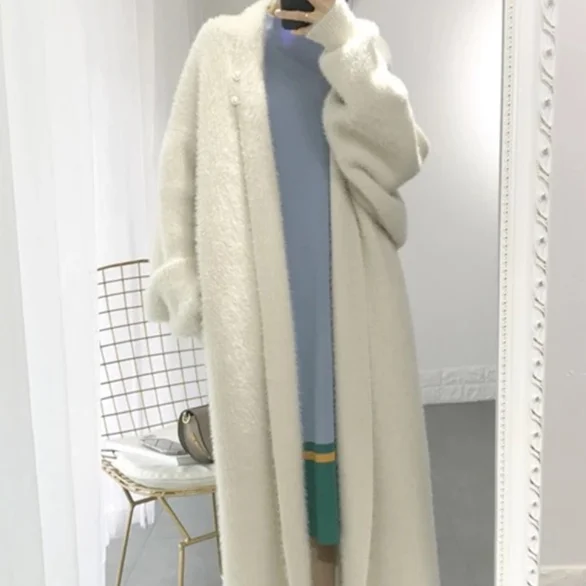 

High Quality Winter Knitted Sweater Causal Full Sleeve Comfortable Cardigan Knit Loose White Long Sweater Cardigan For Women