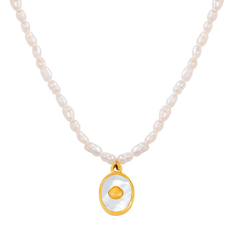Elegant Temperament Light Luxury Freshwater Pearl Beaded Inlaid White Shell Design Sense Pendant Titanium Steel Necklace