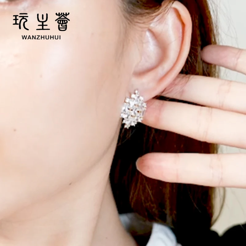 

Luxurious French style super shiny zirconium diamond small stud earrings