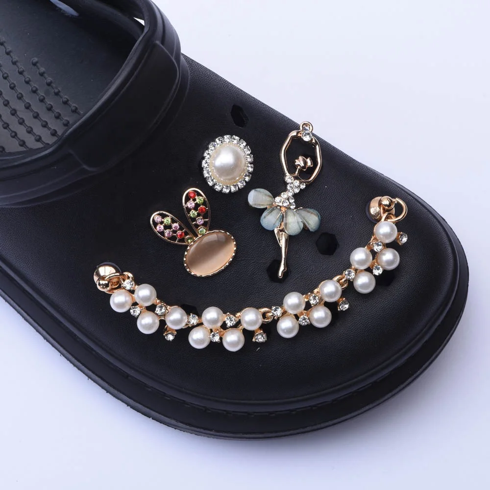 

2021 UNN Professional Supplier Chain Bracelet Women Charm for croc shoes, Custom