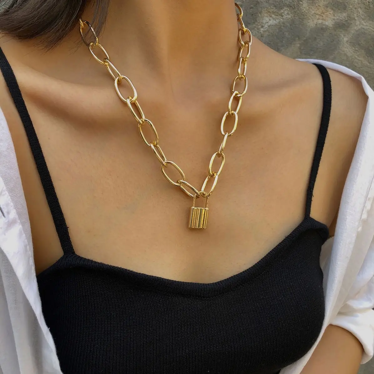 

Hot Sell Gold Necklace Dumbbell Love Pendant Crystal Stone Pendant Necklace, Gold/sliver