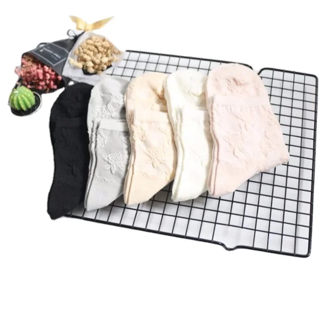 

Spring fashion high quality new design thin cotton women flower ankle socks, Black