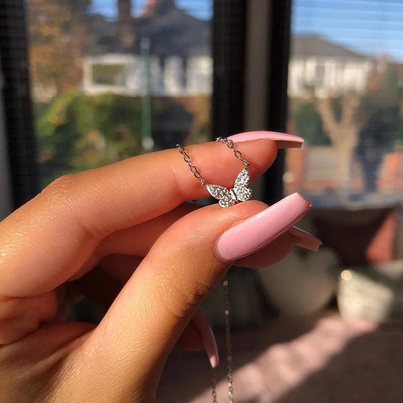 

Minimalist Full Diamond Butterfly Shape Pendant Necklace S925 Sterling Silver Zircon Butterfly Necklace for Women