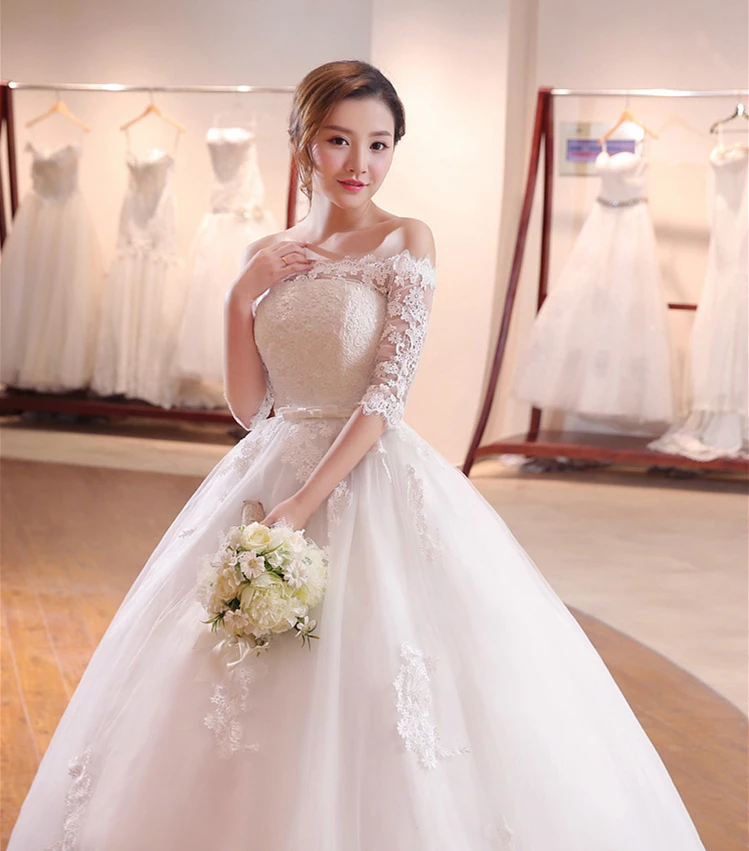 

China Flat Shoulder Half Sleeve Floor Length Lace Wedding Dress Ivory white Gown Wedding Dress