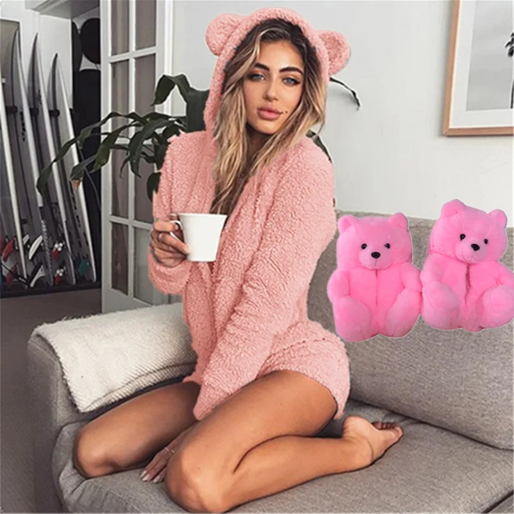 

Custom 1:1 2021 Flat Fur Slippers Plush New Style Slippers House blue Teddy Bear Slippers and Teddy Bear sleepwear For women