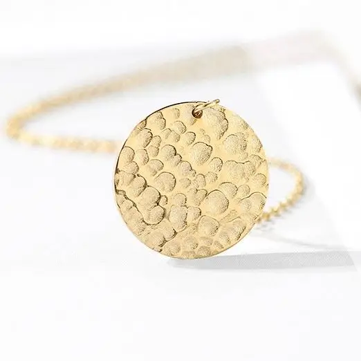 

Latest Design Hammered Shape Stainless Steel Circle Pendant Pattern Necklace,Girls Necklaces