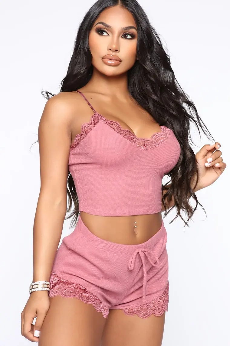 
Women Pajamas Sleepwear Black Lingerie Sleepwear V-neck Lace Bow Spaghetti Strap Cami Top Shorts Set Pajamas Sets Nightwear 