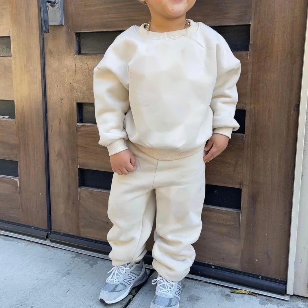 

2021 Boy Kids Custom Logo Sweatshirt And Sweatpants Set Sport Sweatsuit