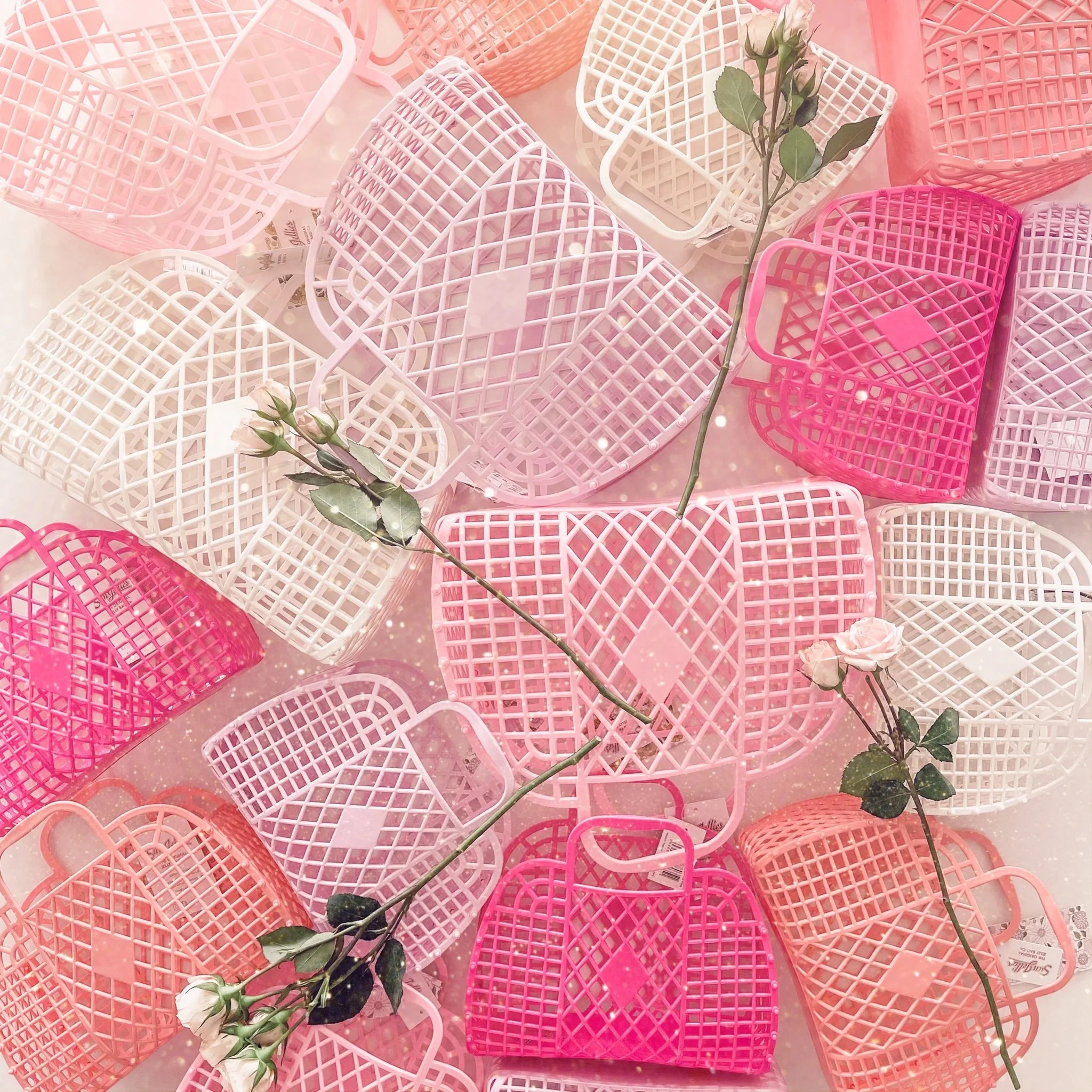 

Personalized Small Large Retro foldable Plastic PVC Jelly basket Bag Beach Bag handbag Purse for Girls Women Party Favor Bags