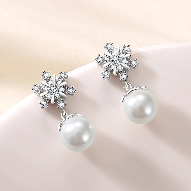 

S925 Silver Stud Earrings Fashion Snowflake Shape Silver White Pearl Earrings