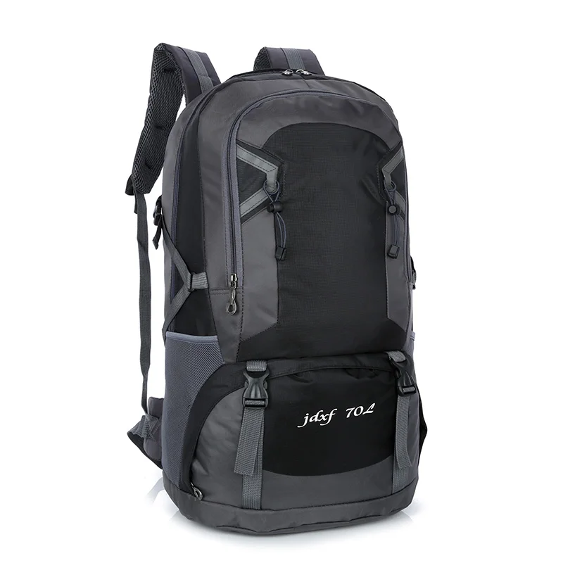 

Large capacity 70L sport backpack for travelling mountaineering camping