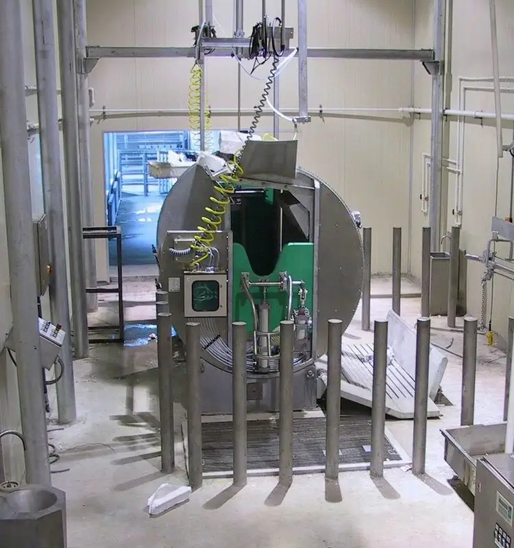 Kill box for cattle buffalo slaughterhouse slaughterhouse equipment