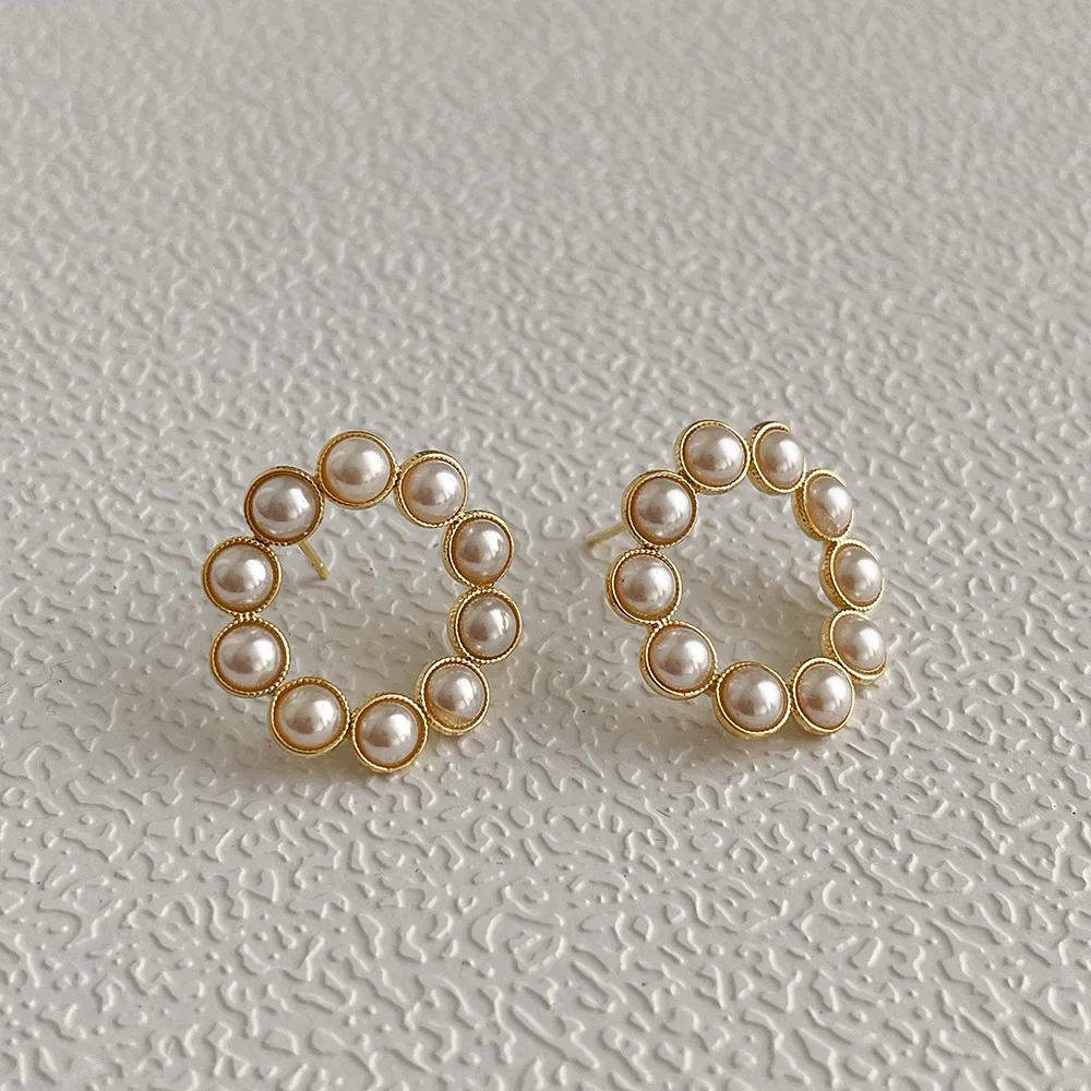 

Vershal A4-313 Korean 2022 New Style Spring Summer Simple Round Pearl Stud Earrings For Women, Gold