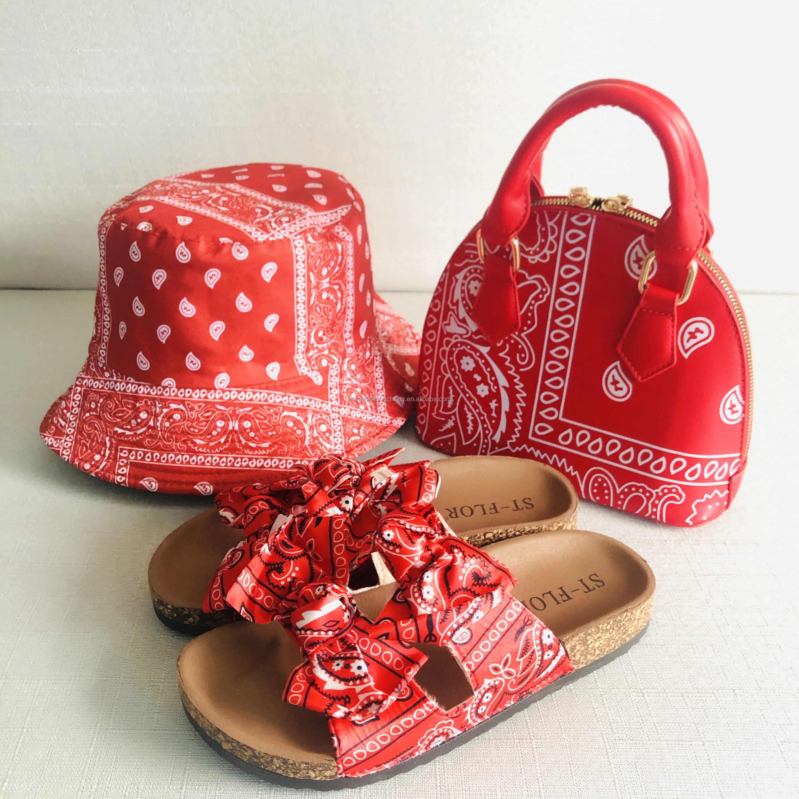 

Bandana Handbag Beach Sandal Set! Colorful Paisley Patterns Bowknot Women Summer Cork Slides Paisley Bag Hat Set, Black, white, red, blue