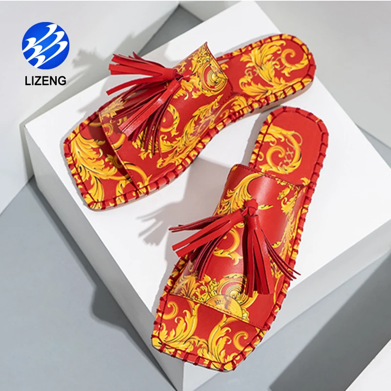 

Sandals Women 2020 Fashion Tassels Summer Slippers Women Retro Outdoor Flat Woman Sandal Brand Slides Slippers, Black , white , red