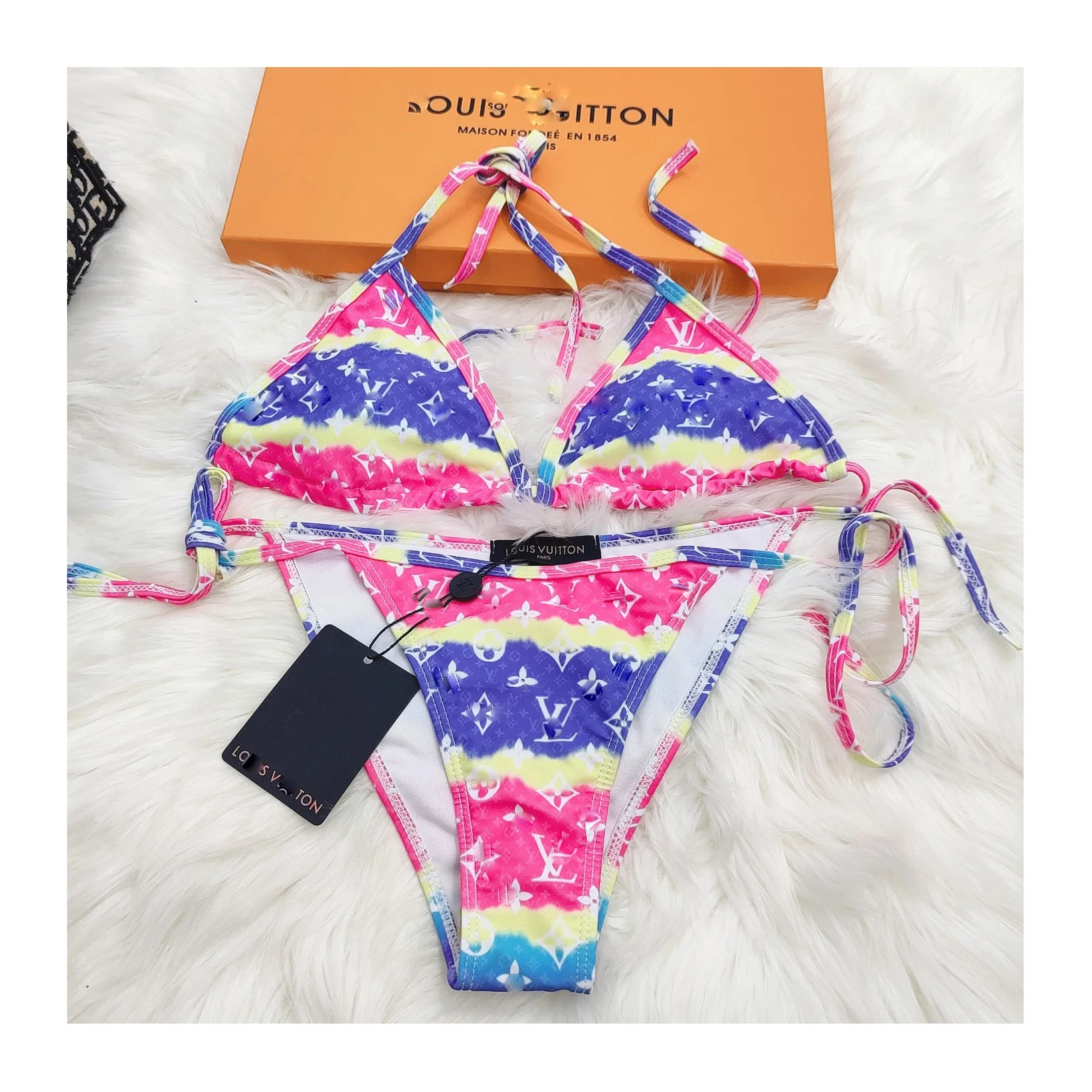 

Fvshion Designer Swimsuits Famous Brands Traje De Banos Bathing Suits Women 2021 Biquini Beach Outfits Swimsuit Set Bikinis