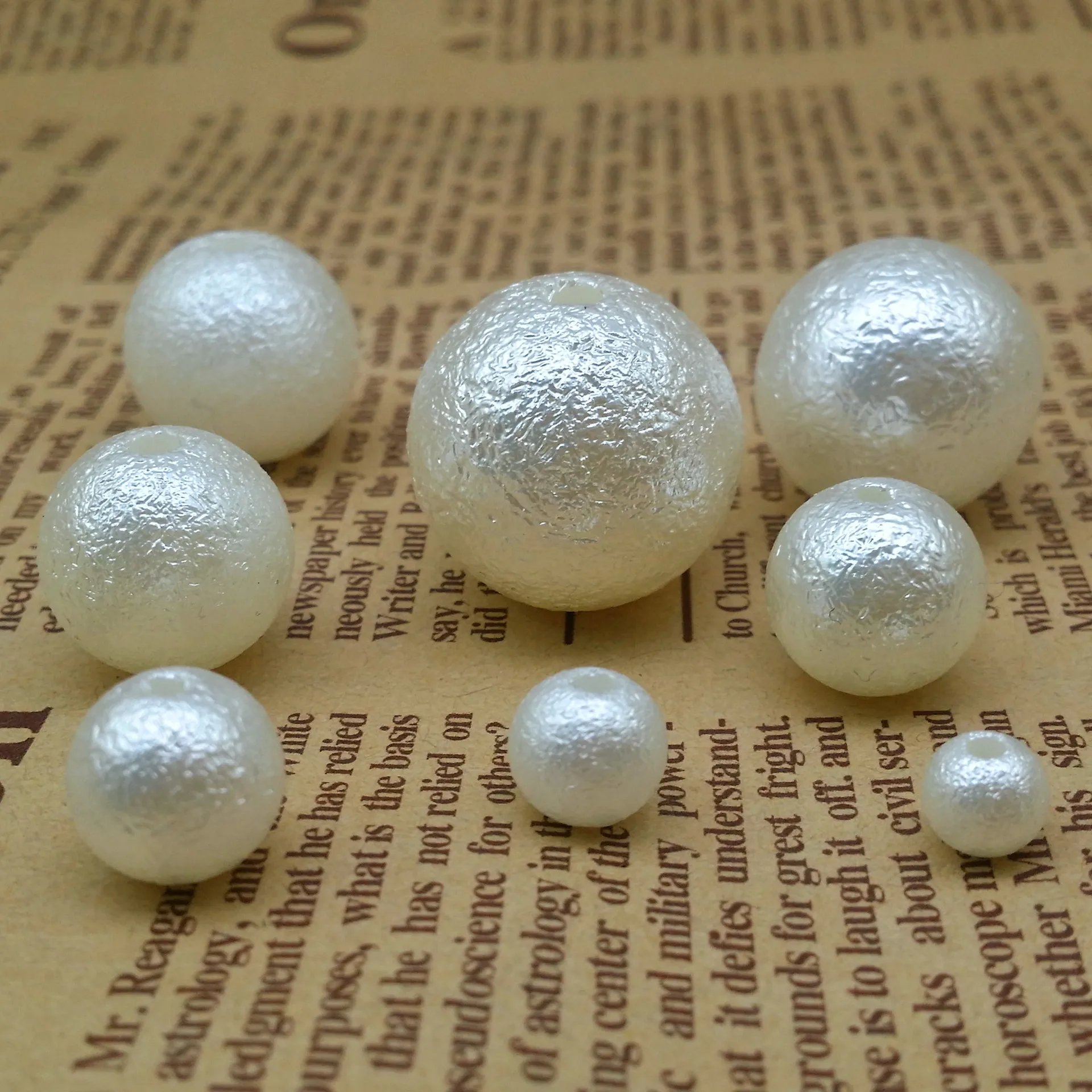 

JC Crystal ABS plastic pearl imitation DIY handmade jewelry accessories frosted wrinkle crack beige white round bead
