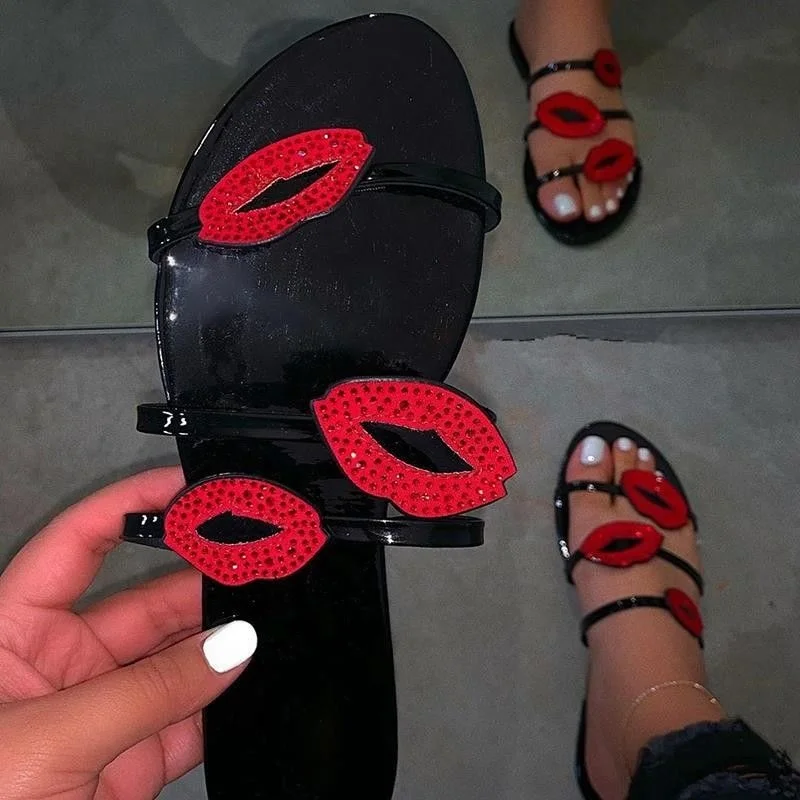 

New Summer Fashion Red Lips Bling Rhinestones Square Toe Beach Casual Flat Non-Slip Women Sandals, Customized color