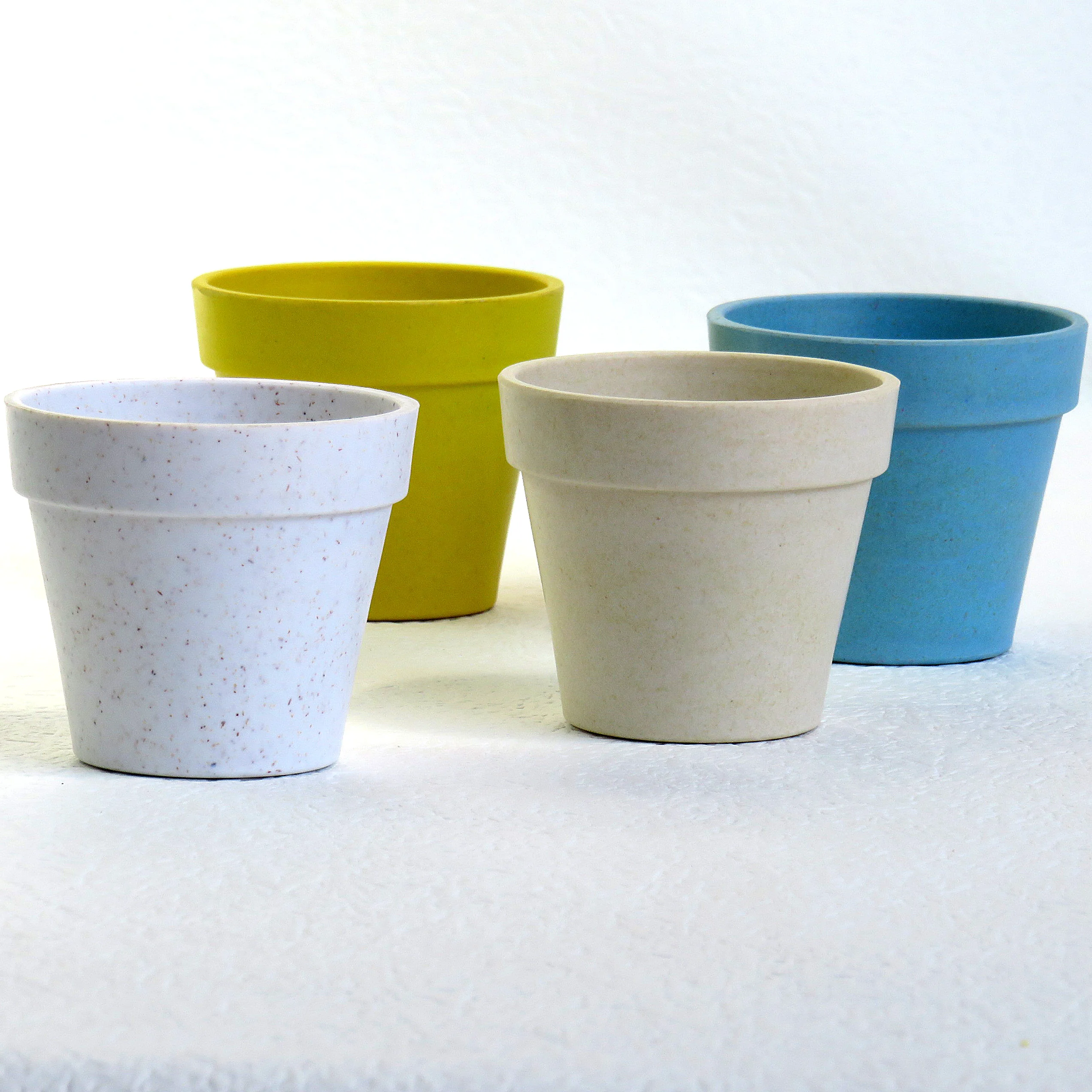

Factory wholesale simple round succulent flowerpot bamboo fiber biodegradable seedling pot