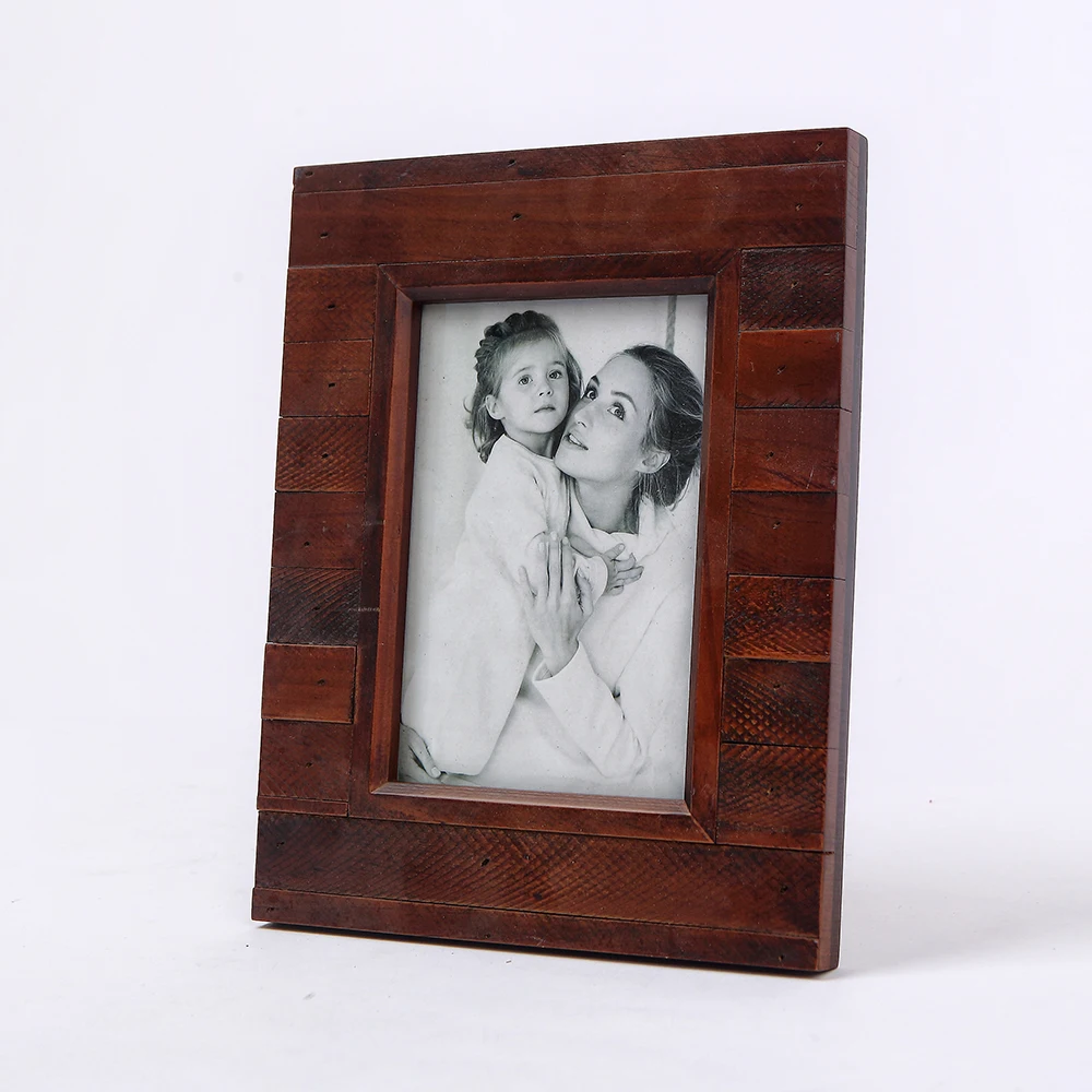 Fashionable changeable natural/white wooden table baby picture photo frames