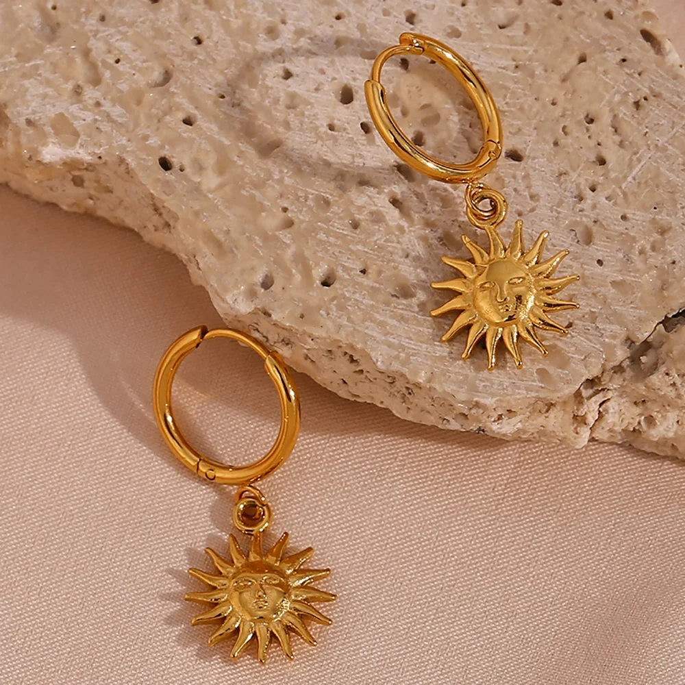 

Engraved Sun Face Drop Earrings 2023 Pvd Gold Plated Stainless Steel Dangle Hoop Earring Tarnish Free Jewelry