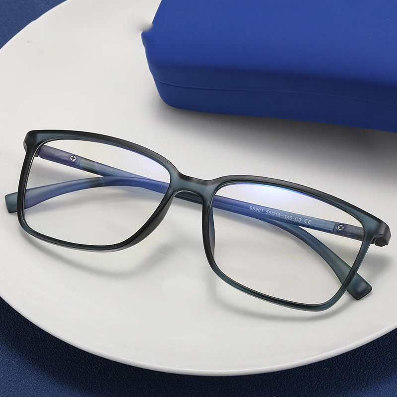 

95961 Stylish Black Computer Glasses TR Spring Hinges Anti Glare/Eye Strain Filter UV Ray Blue Light Blocking Eyeglasses for Men