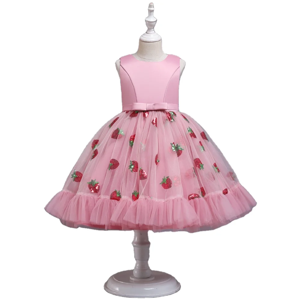 

Christmas Strawberry Show Evening Dress Net Yarn Puffy Children'S Wear Little Strawberry Sequins Show Catwalk Dress XQM