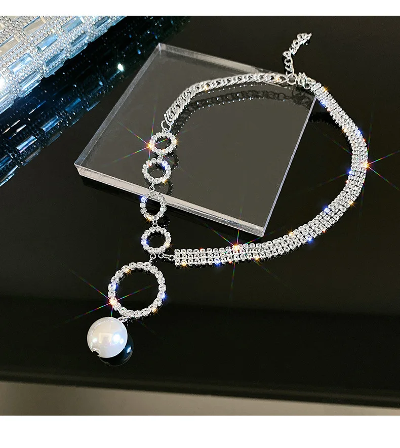 

2021 New Fancy Design Splicing Zircon and Gold Chain Pearl Collarbone Chain Choker Necklaces for Women Jewelry