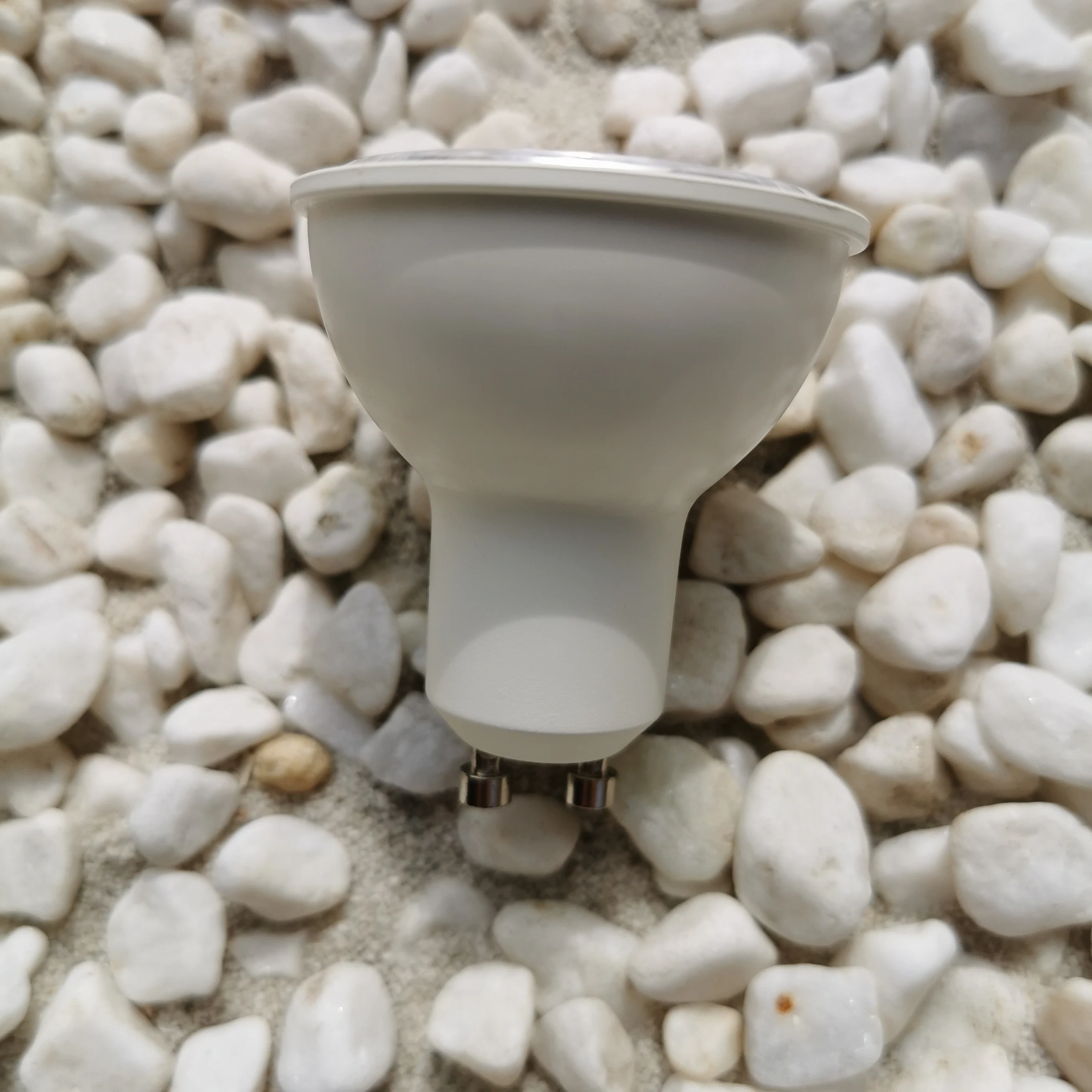 7W MR16GU10 LED bulb 120V Spotlight 40 Flood Beam Angle GU10 base