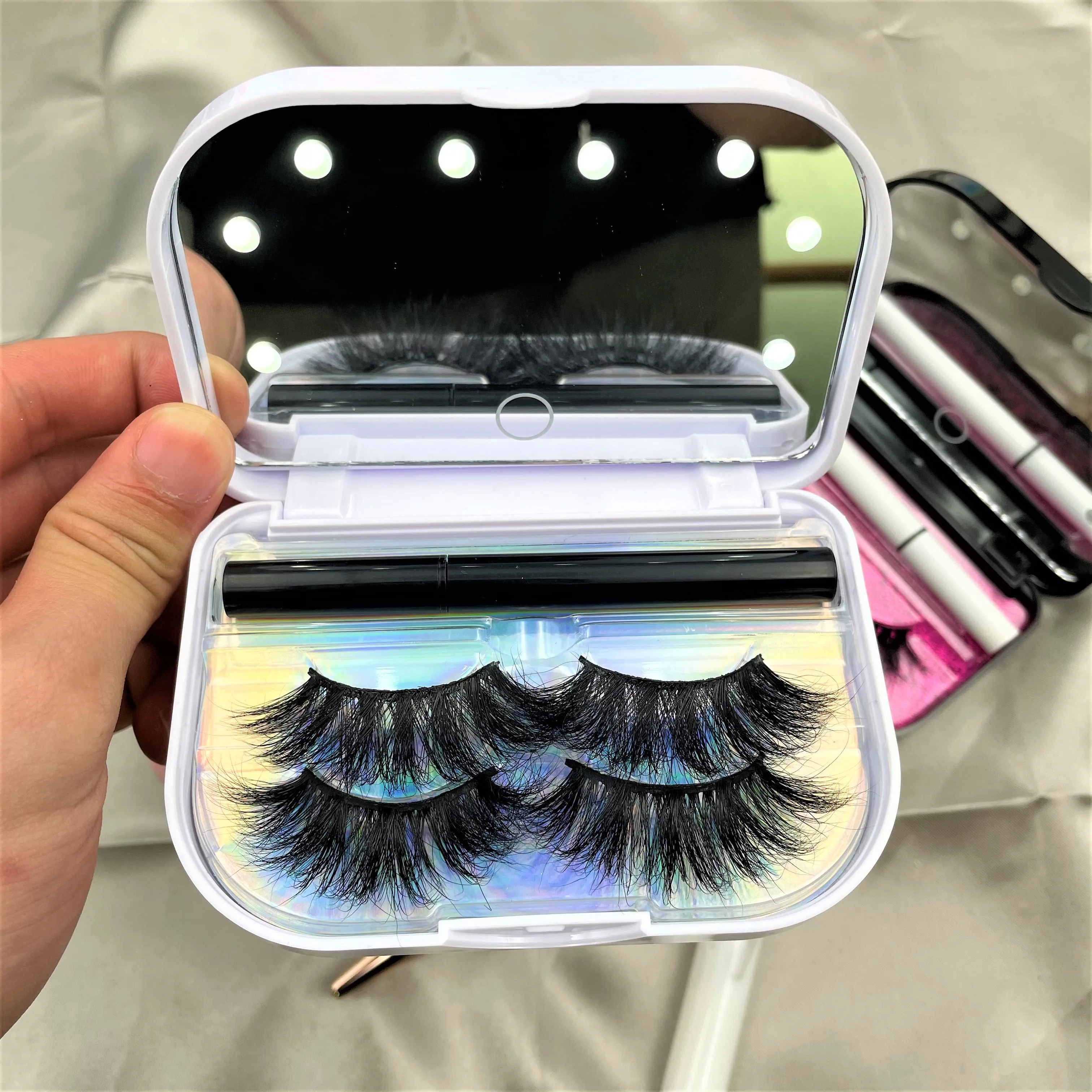 

Wholesale Dramatic 25mm 3d Mink Eyelashes Custom Led Lash Packaging Private Label Eyelash Case With Mirror And Light