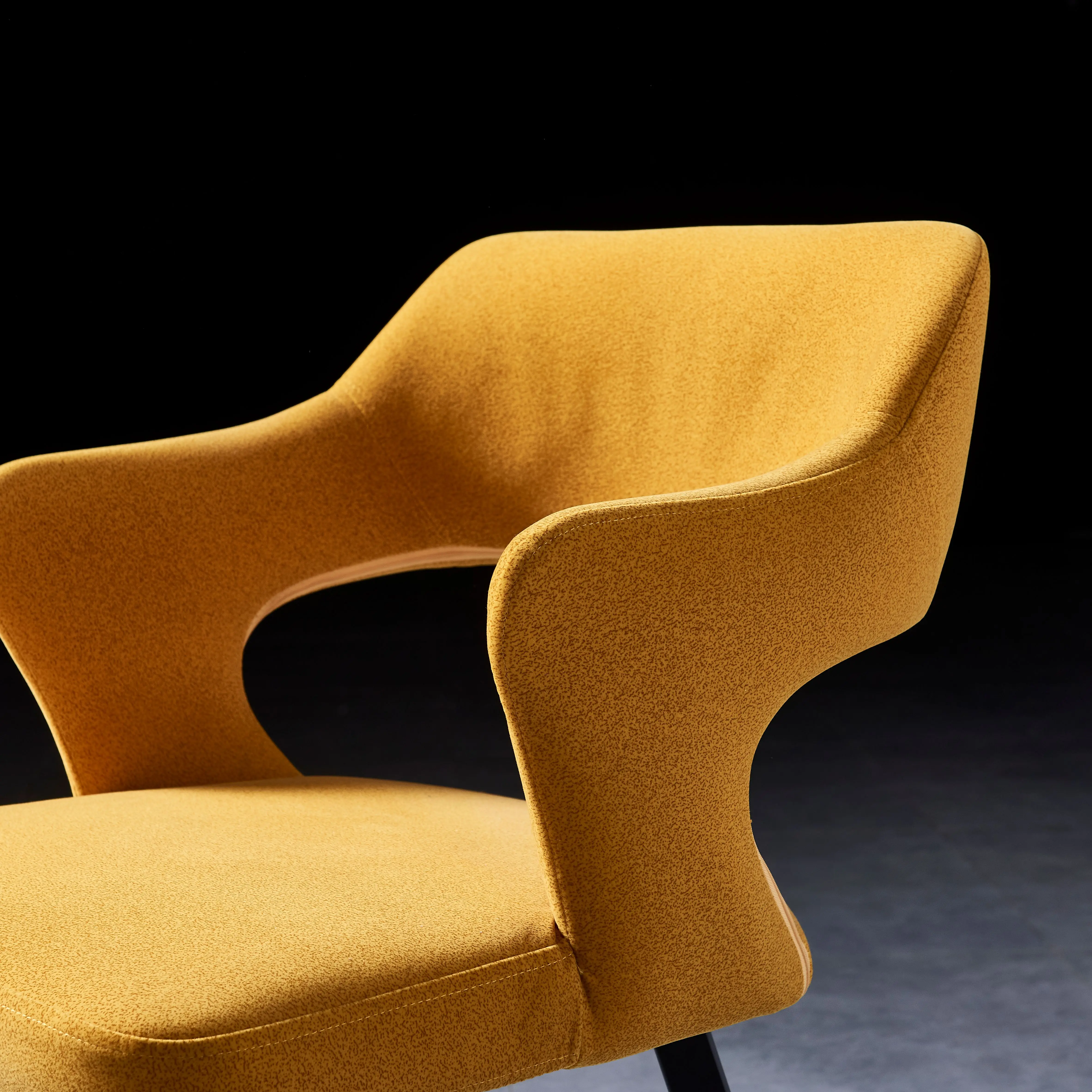 黑色金属铬餐椅现代 2020 - buy black metal dining chair,chrome