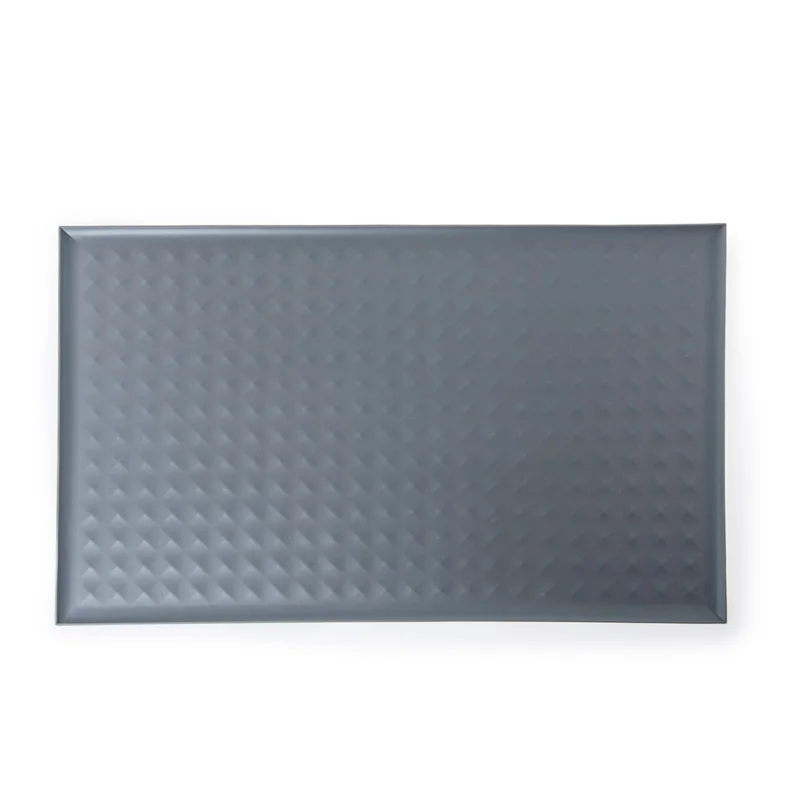 

Non Slip Silicone Pet Waterproof Food Mat For Small Large Animals, According to pantone color