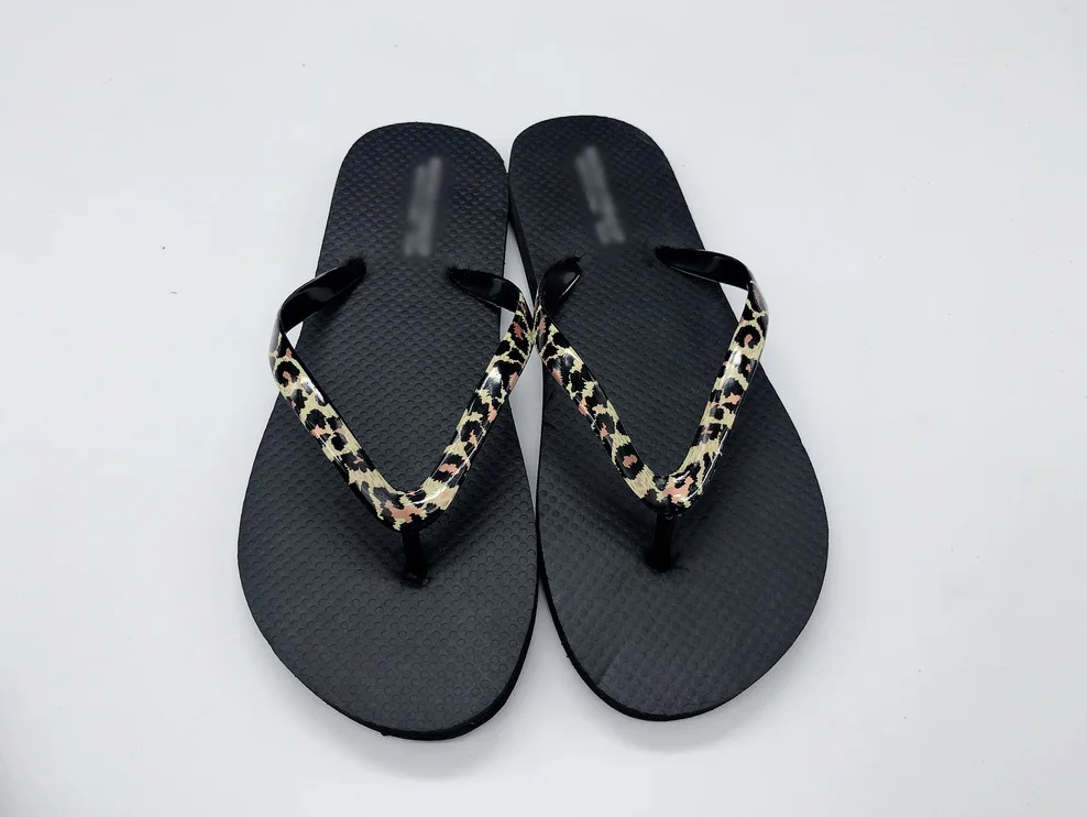 2024hot Sell Summer Film Leopard Upper Slipper for Lady Women Rubber Beach Flip Flops for Outdoor