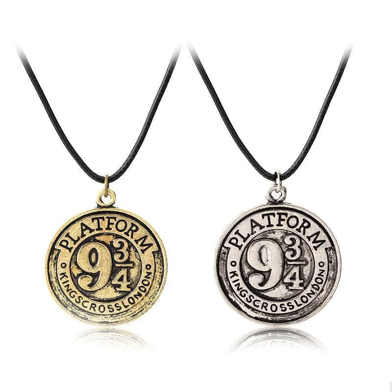

Harry a Potter series 9 3/4 Resurrection Coin 934 Necklace European and American TV peripheral series accessories, Picture shows