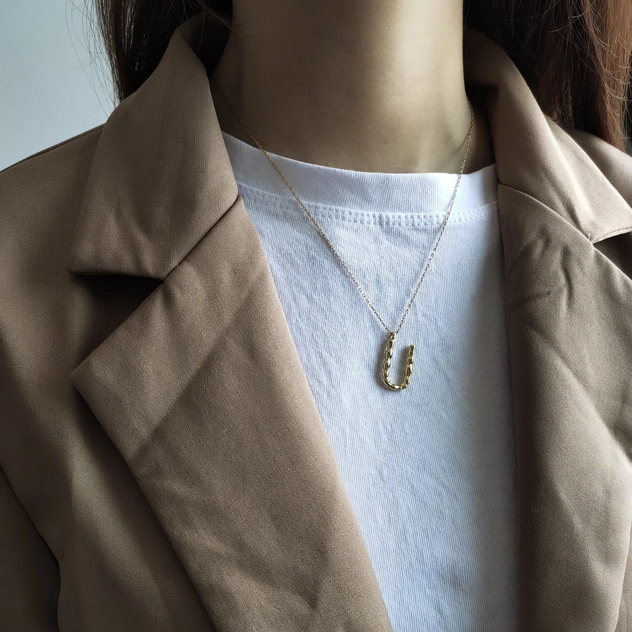 

Unique Silver Jewelry For Women Custom Letter Necklace Gold Plated Necklace Personalized Initial Necklace