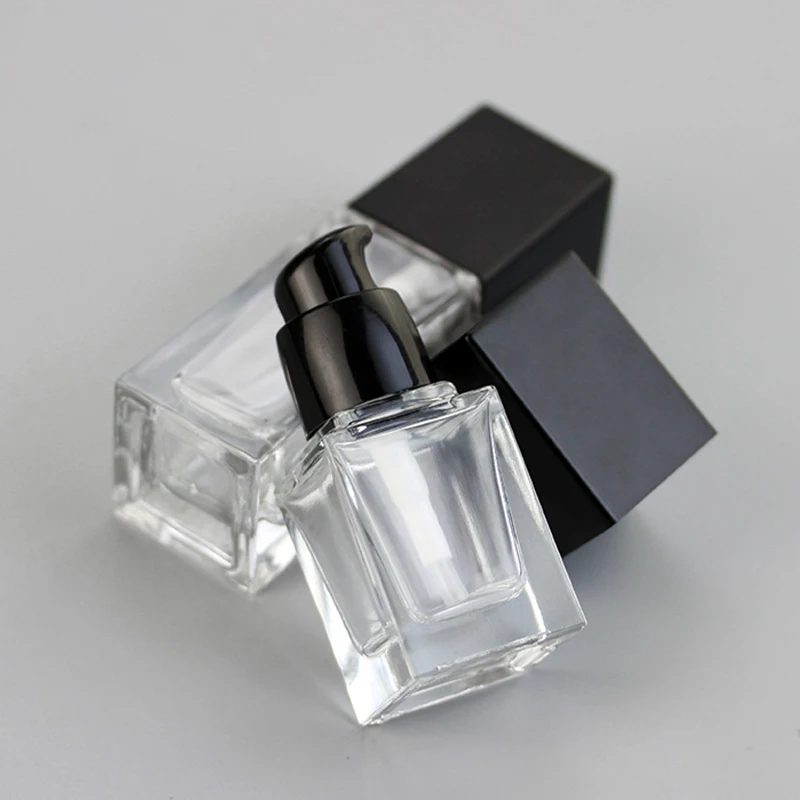 

Promotional best quality square empty glass bottles for cosmetics