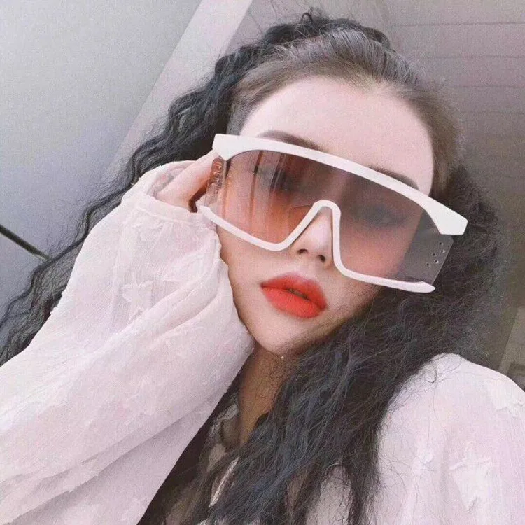 

2021 custom fashionable big frame oversized luxury sunglasses with logo