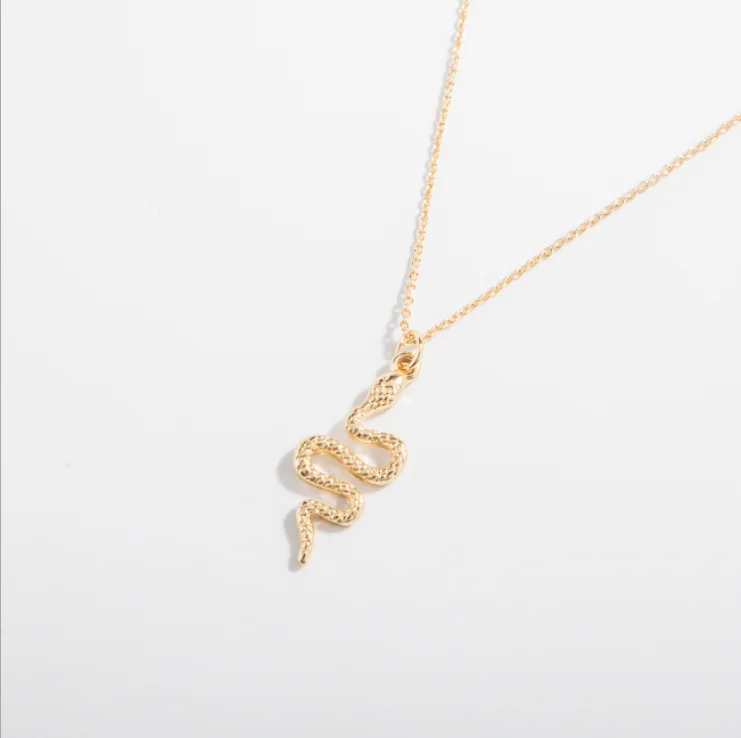 

Fashion Accessories Pendant Necklace Wholesale Female Personality Snake Clavicle Chain, Gold/silver