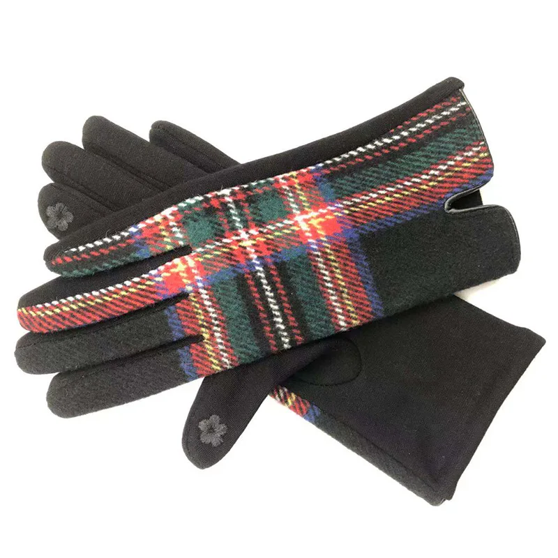 Plaid Gloves  (1).jpg