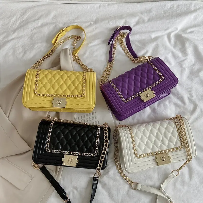 

2021 Fashionable style wholesales ladies sling handbags pu leather purse women wild lock chain rhombus small square bag woman, 4 colors