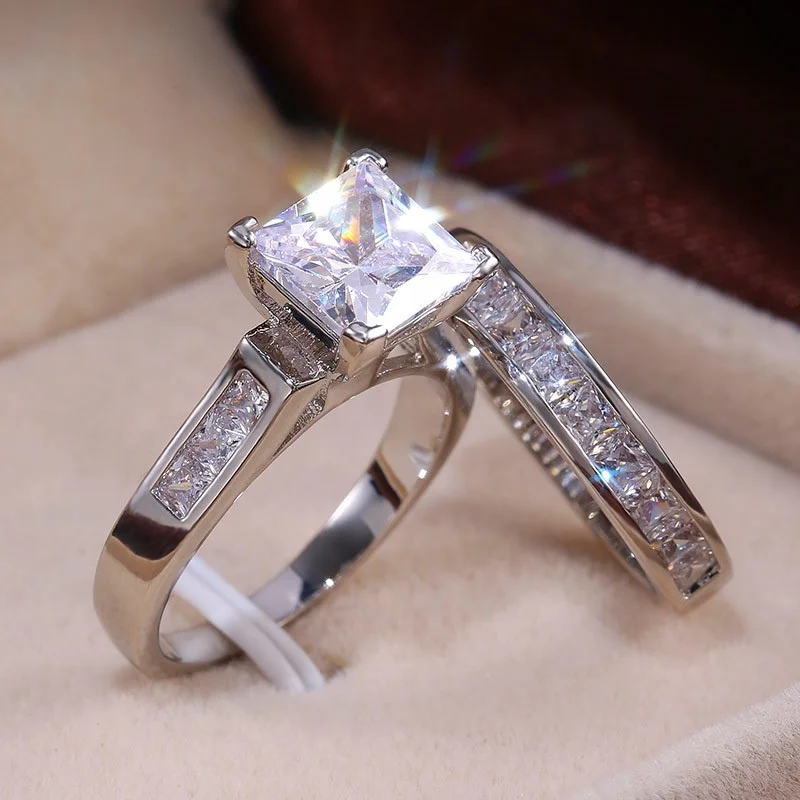 

2pcs Fashion Rings Set 2019 Women Engagement Rings Crystal Stackable Female Gift Silver Stones Jewelry Ladies Jewellery