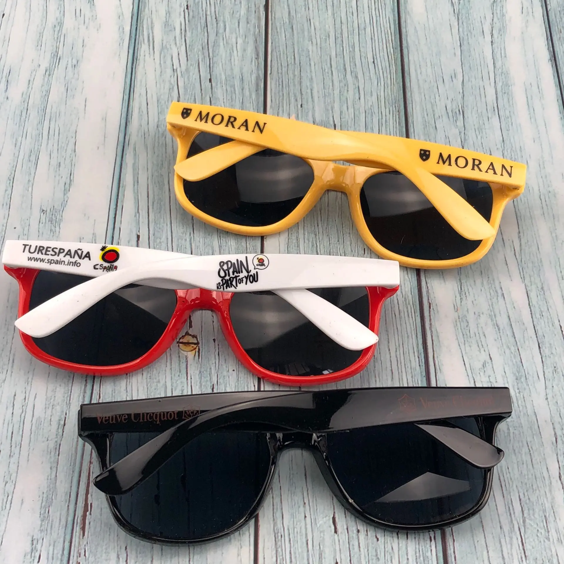 

Customised mens white color private label bride tribe sunglasses logo custom promo foldable sun glasses for men