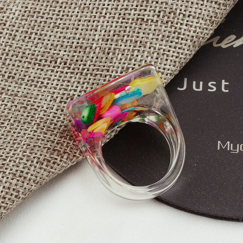 

2021 New Design Colorful Beads Inside Resin Ring Transparent Square Acrylic Lemon Ring For Party