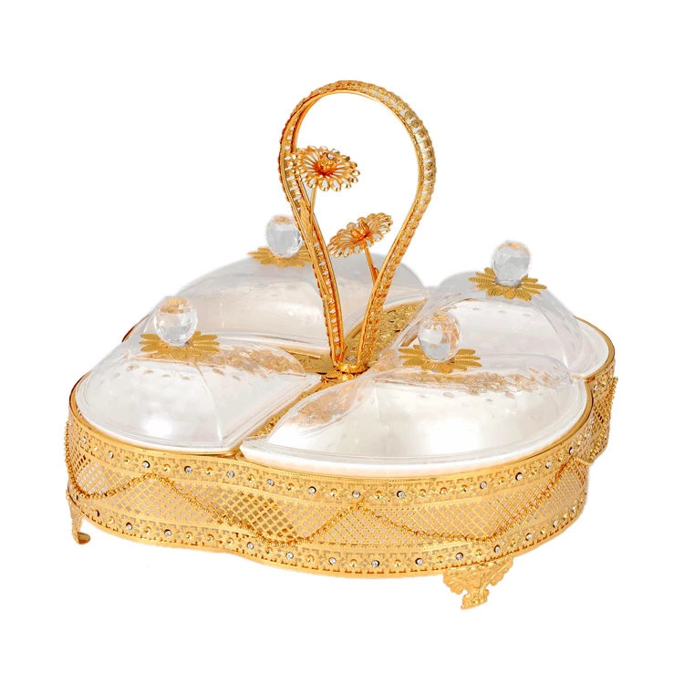 

Luxury Vintage Gold Metal Compartment Candy Box Acrylic Bowl Dry Fruit Plate Fruit Food Serving Tray With Lid