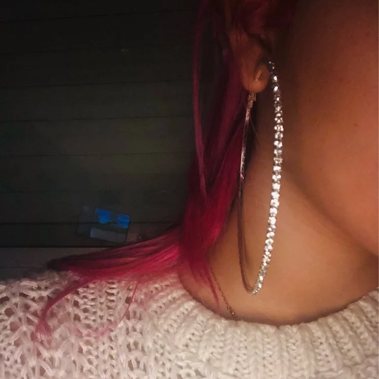 

Wholesale Hip Hop Women Diamond Trendy Big Hoop Earrings