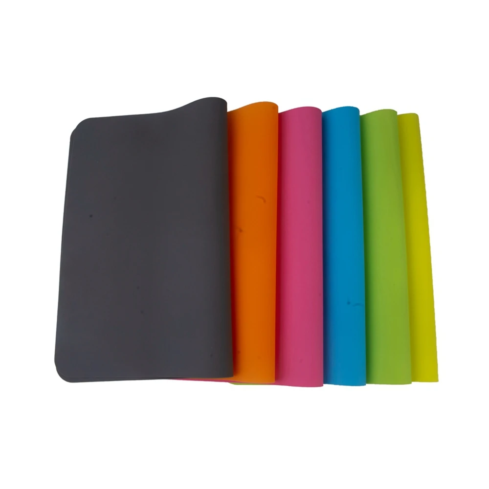 

Non-slip Waterproof Supplier Dining-room Silicone Table Mat Placemat, Customized